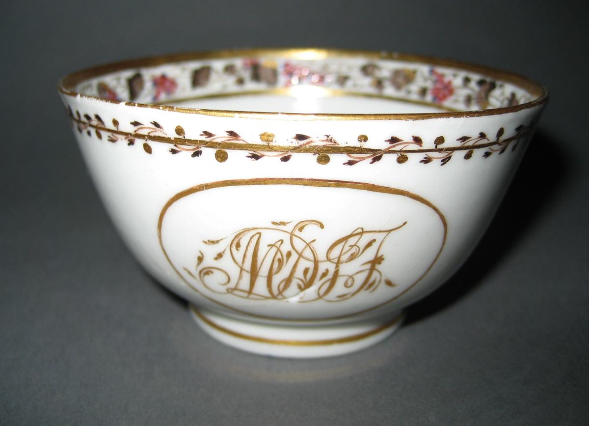 1966.0581.215 Porcelain Teabowl view 1