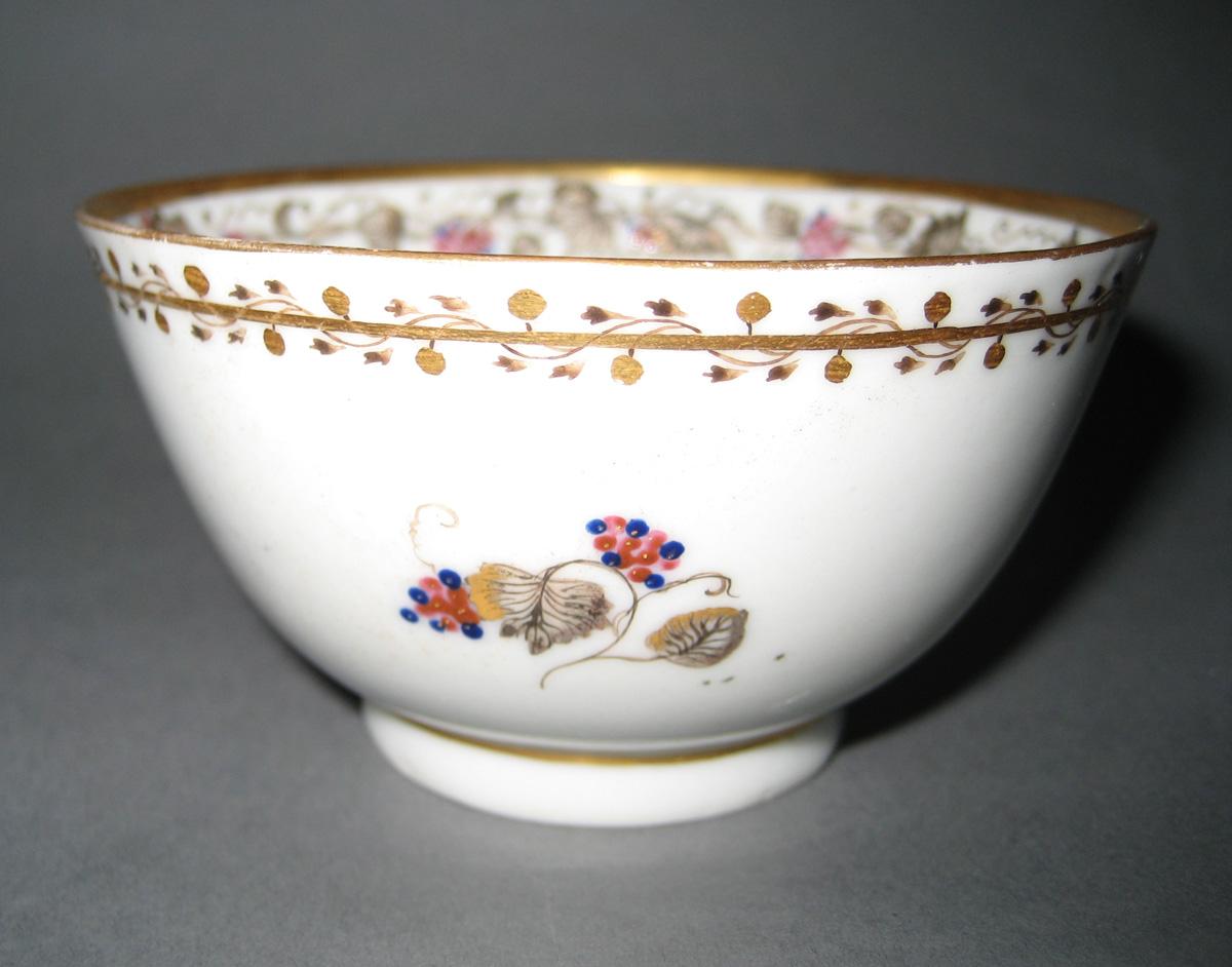 1966.0581.217 Porcelain Teabowl view 2