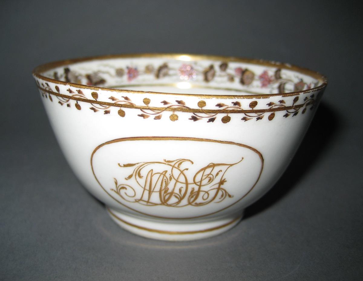 1966.0581.218 Porcelain Teabowl view 1