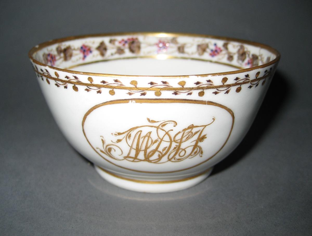 1966.0581.219 Porcelain Teabowl view 1