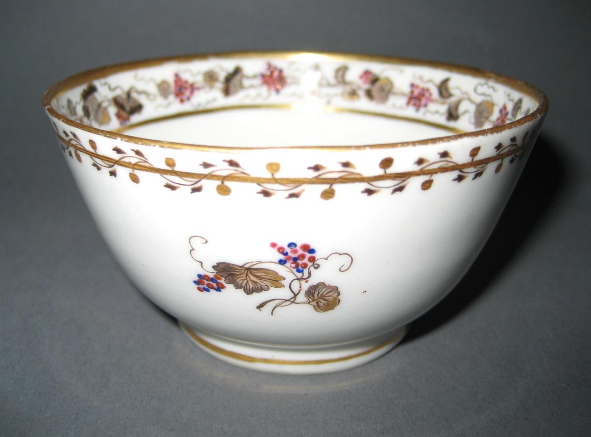 1966.0581.220 Porcelain Teabowl view 2
