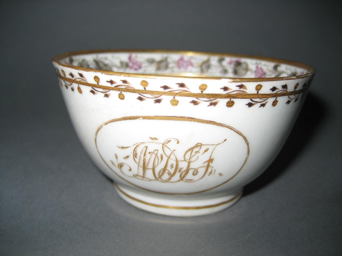 1966.0581.223 Porcelain Teabowl view 1