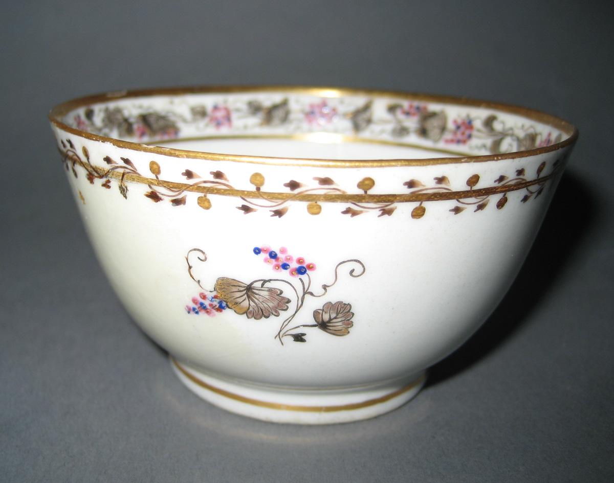 1966.0581.223 Porcelain Teabowl view 2