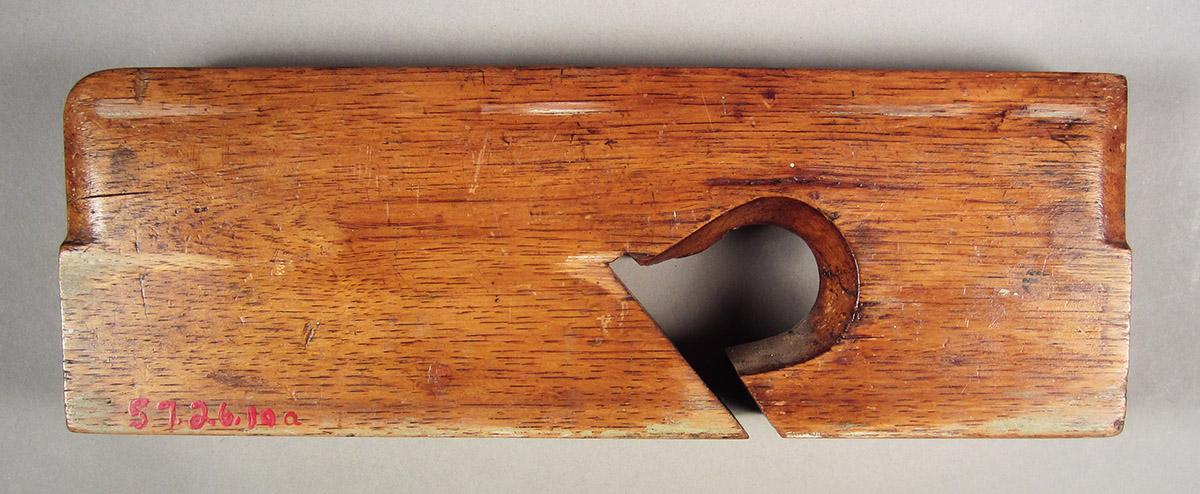 1957.0026.010 A-C, Rabbet plane, stock side 1