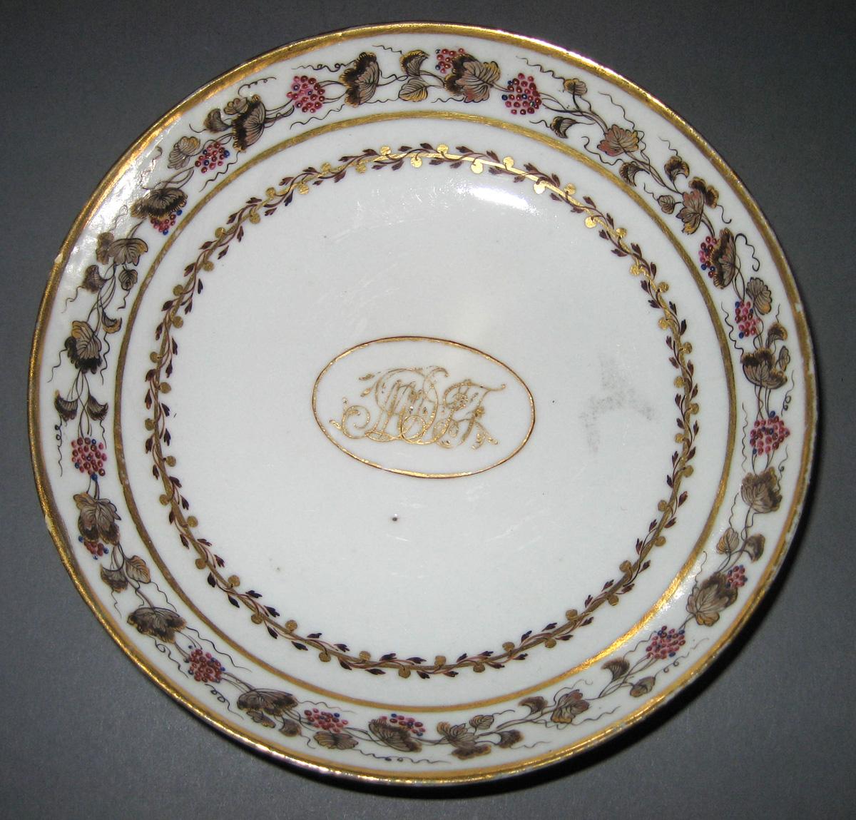 1966.0581.240 Porcelain Saucer