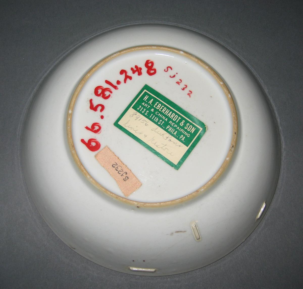 1966.0581.248 Porcelain Saucer underside