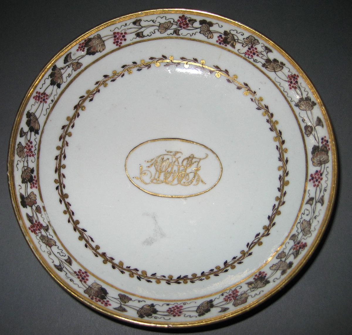 1966.0581.252 Porcelain Saucer