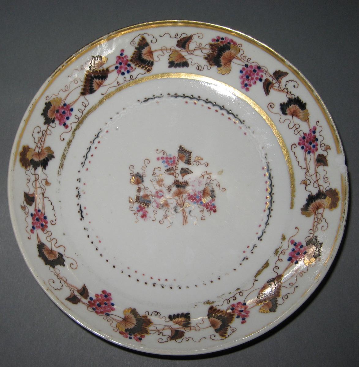 1966.0581.260 Porcelain Saucer