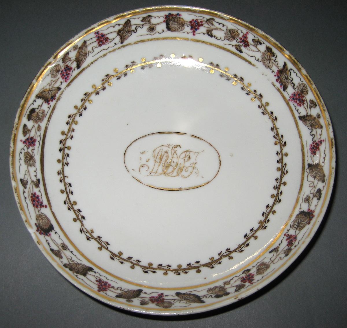 1966.0581.266 Porcelain Saucer