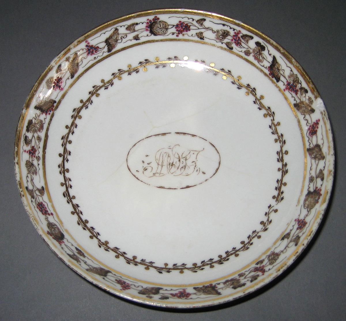 1966.0581.279 Porcelain Saucer