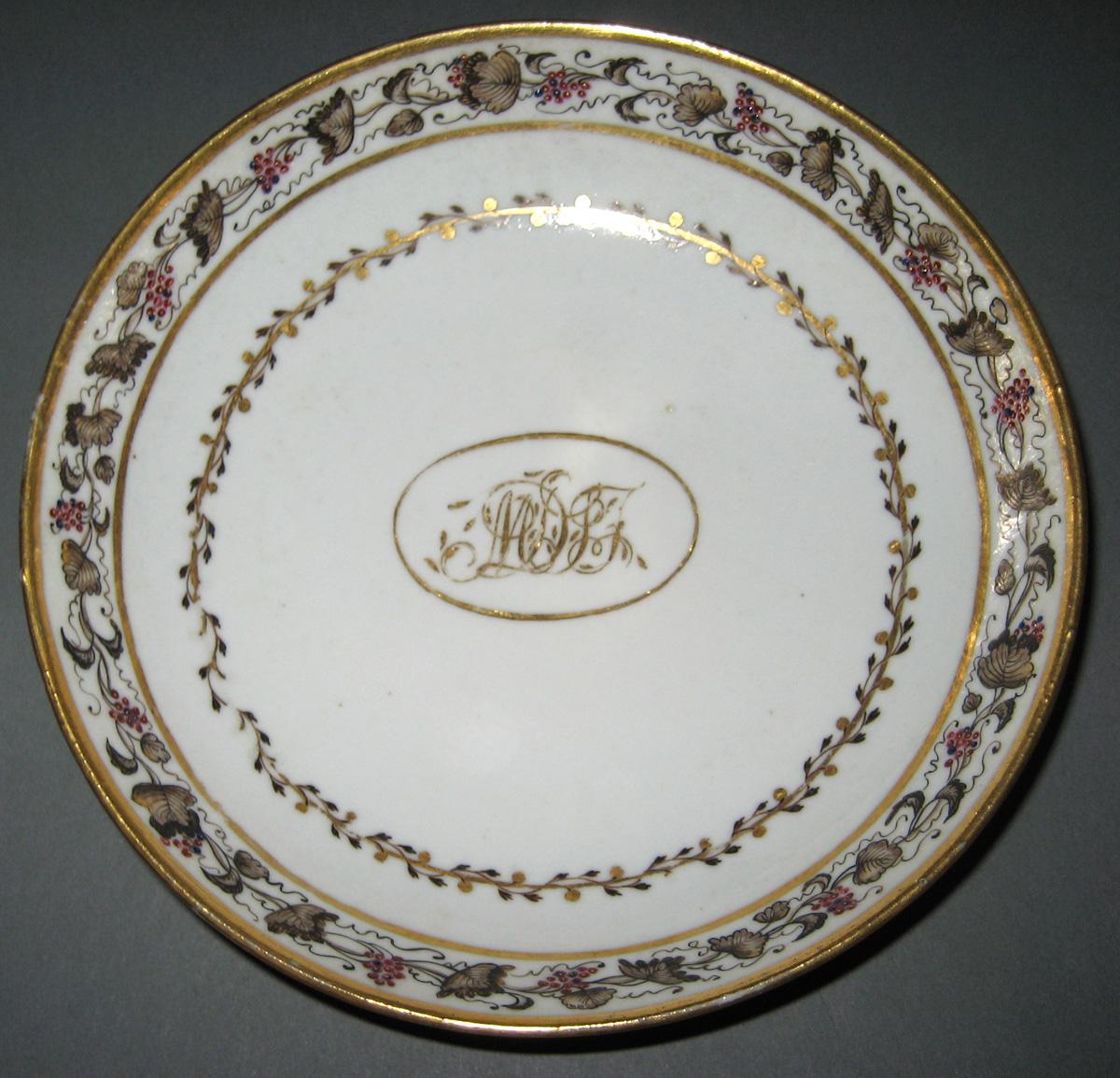 1966.0581.280 Porcelain Saucer