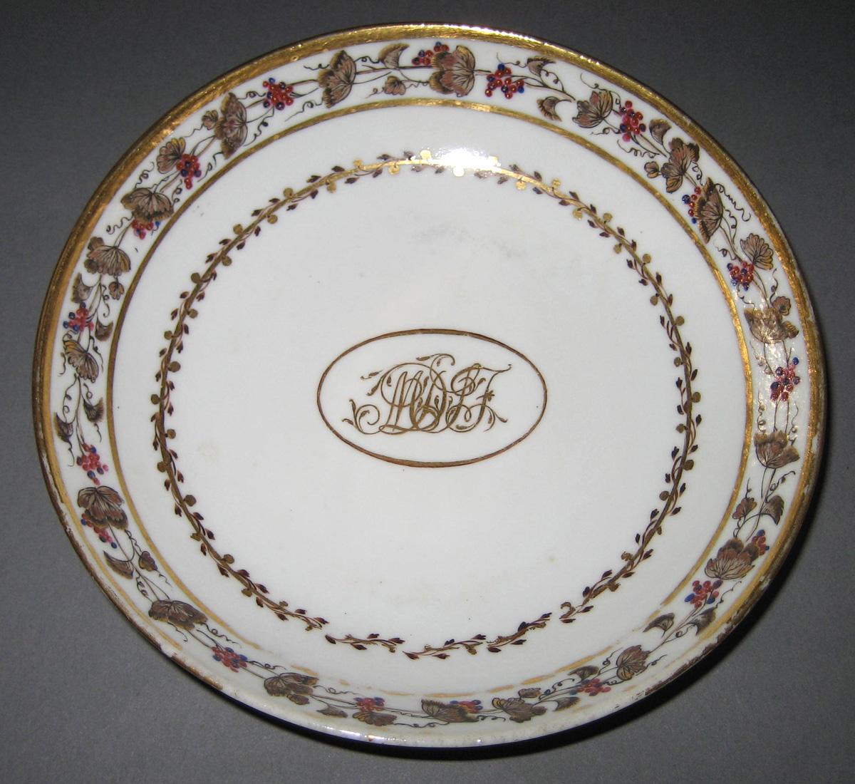 1966.0581.285 Porcelain Saucer