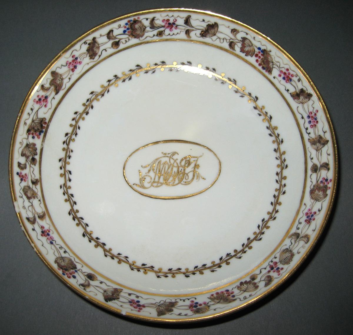 1966.0581.287 Porcelain Saucer