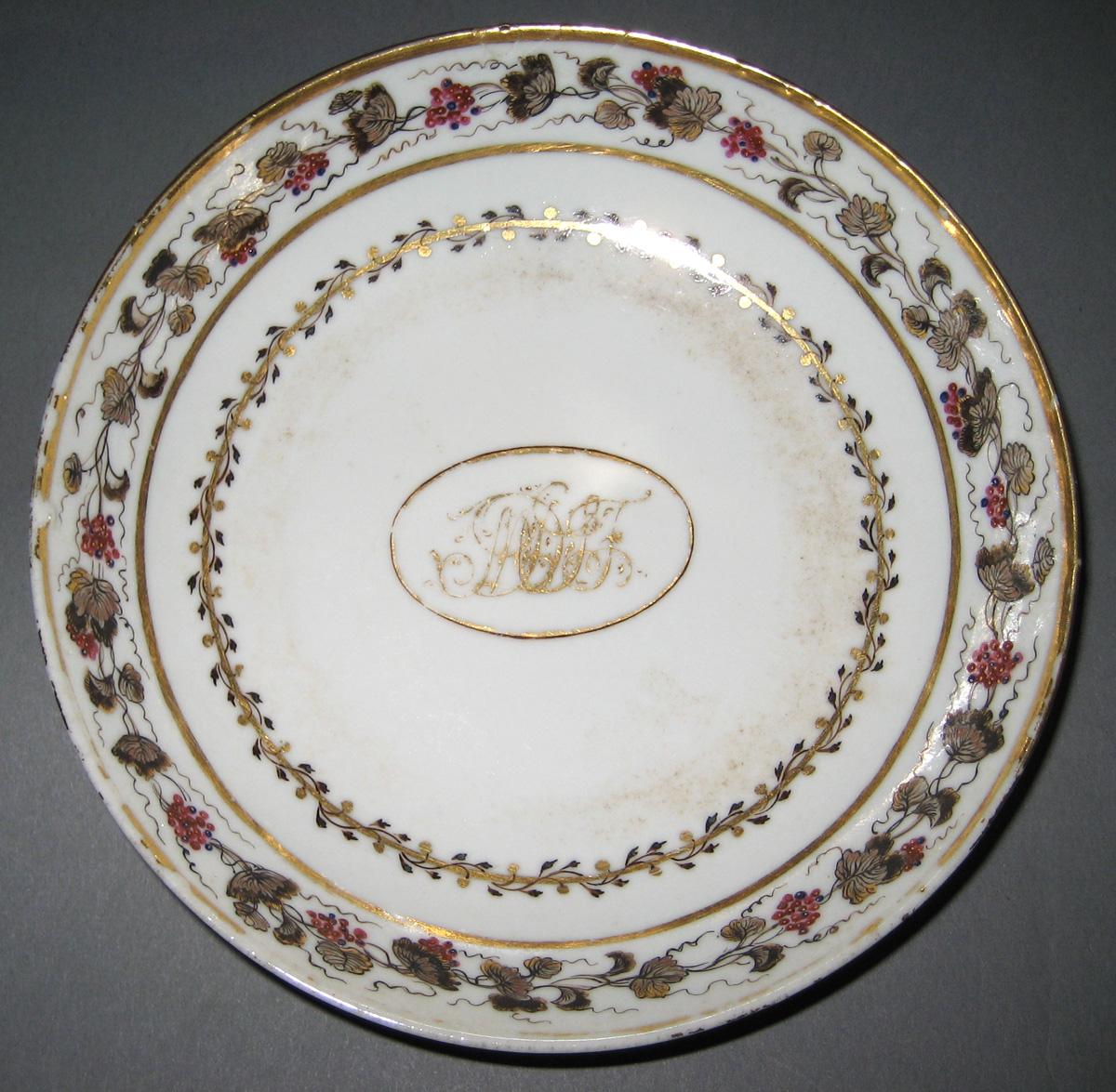 1966.0581.290 Porcelain Saucer