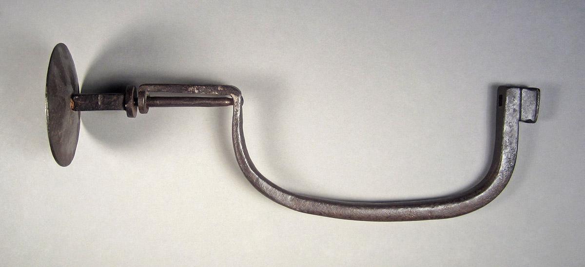 1957.0026.016, Brace, side 2