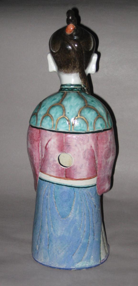 1966.0582 Figure (view 2)