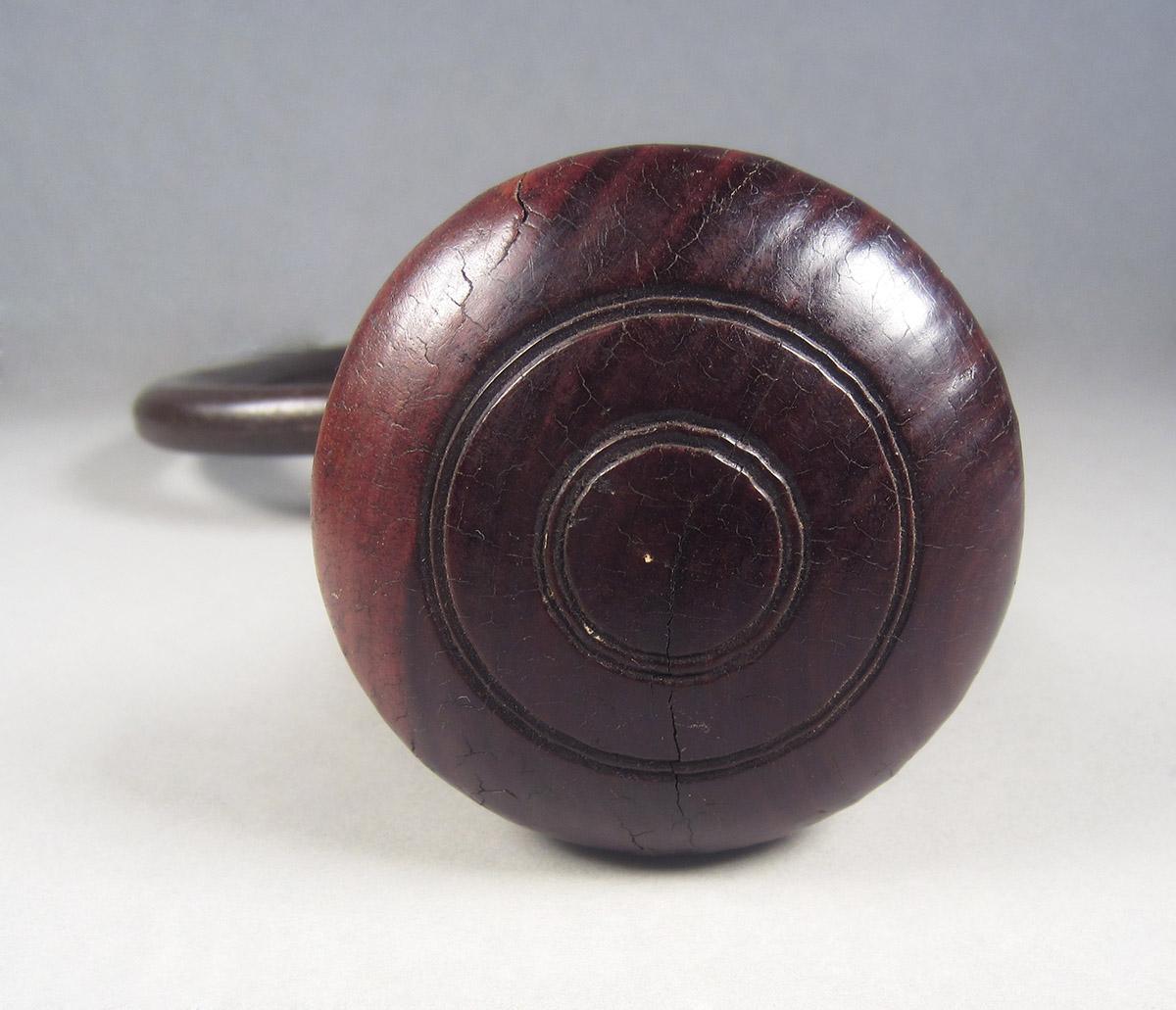 1957.0026.017, Brace, handle side 3