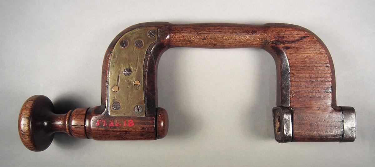 1957.0026.018, Brace, side 2
