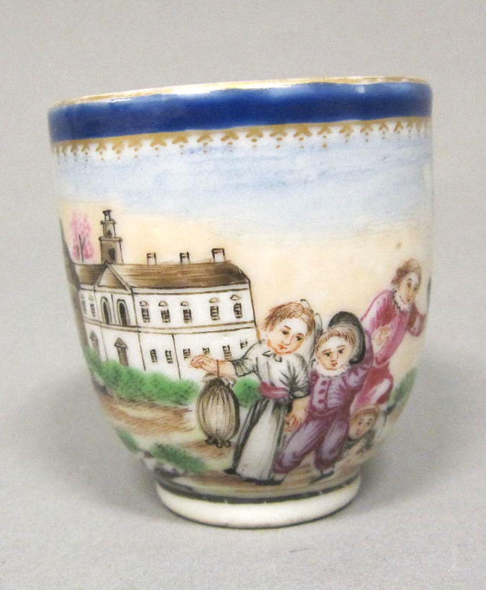 1966.0591.006 Porcelain coffee cup medallion