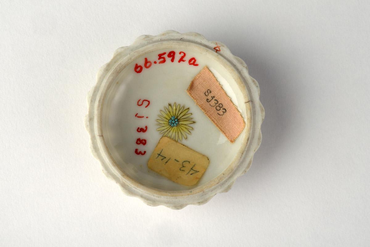 1966.0592 A Box, top, view 2