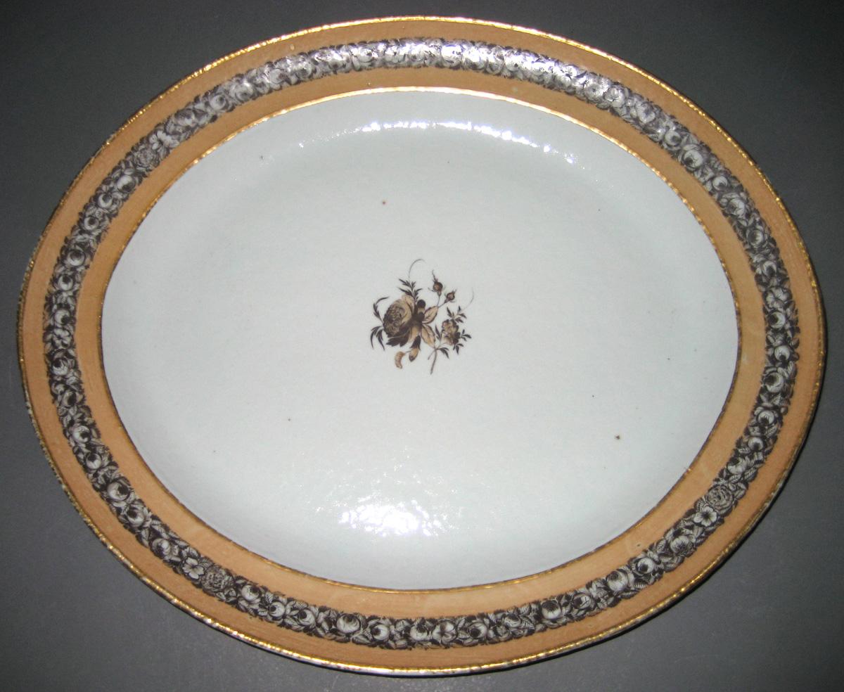 1966.0593.002 Porcelain Platter