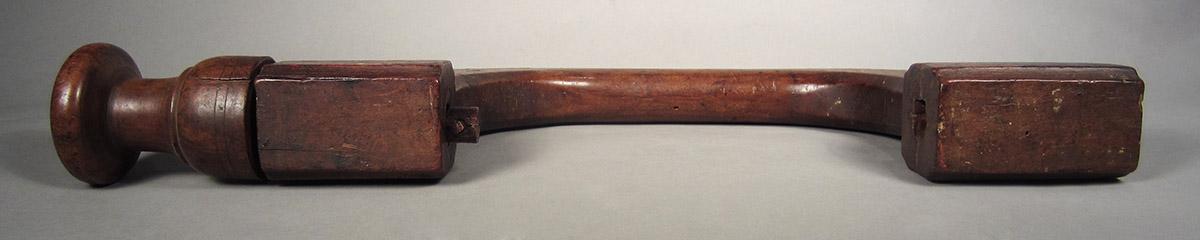 1957.0026.021, Brace, side 3