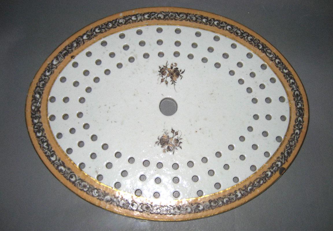 1966.0593.014 b Strainer view