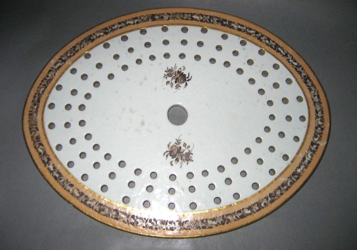 1966.0593.015 b Strainer