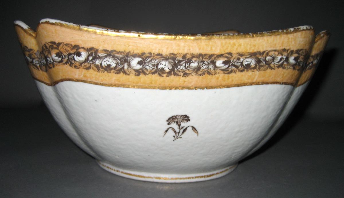 1966.0593.016 Porcelain Bowl side 2