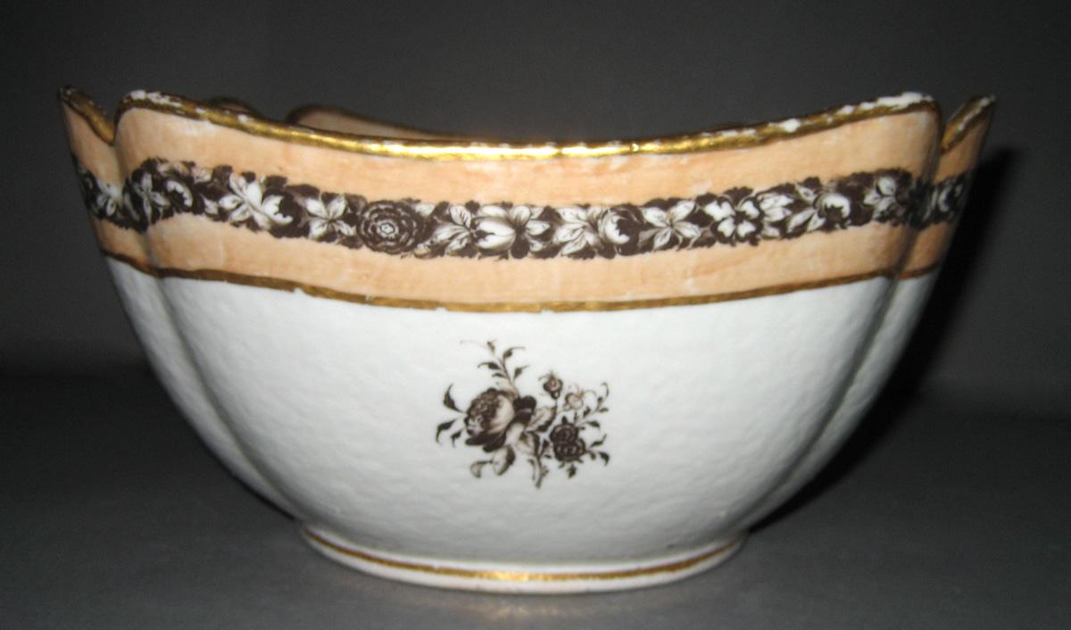 1966.0593.017 Porcelain Bowl side 1
