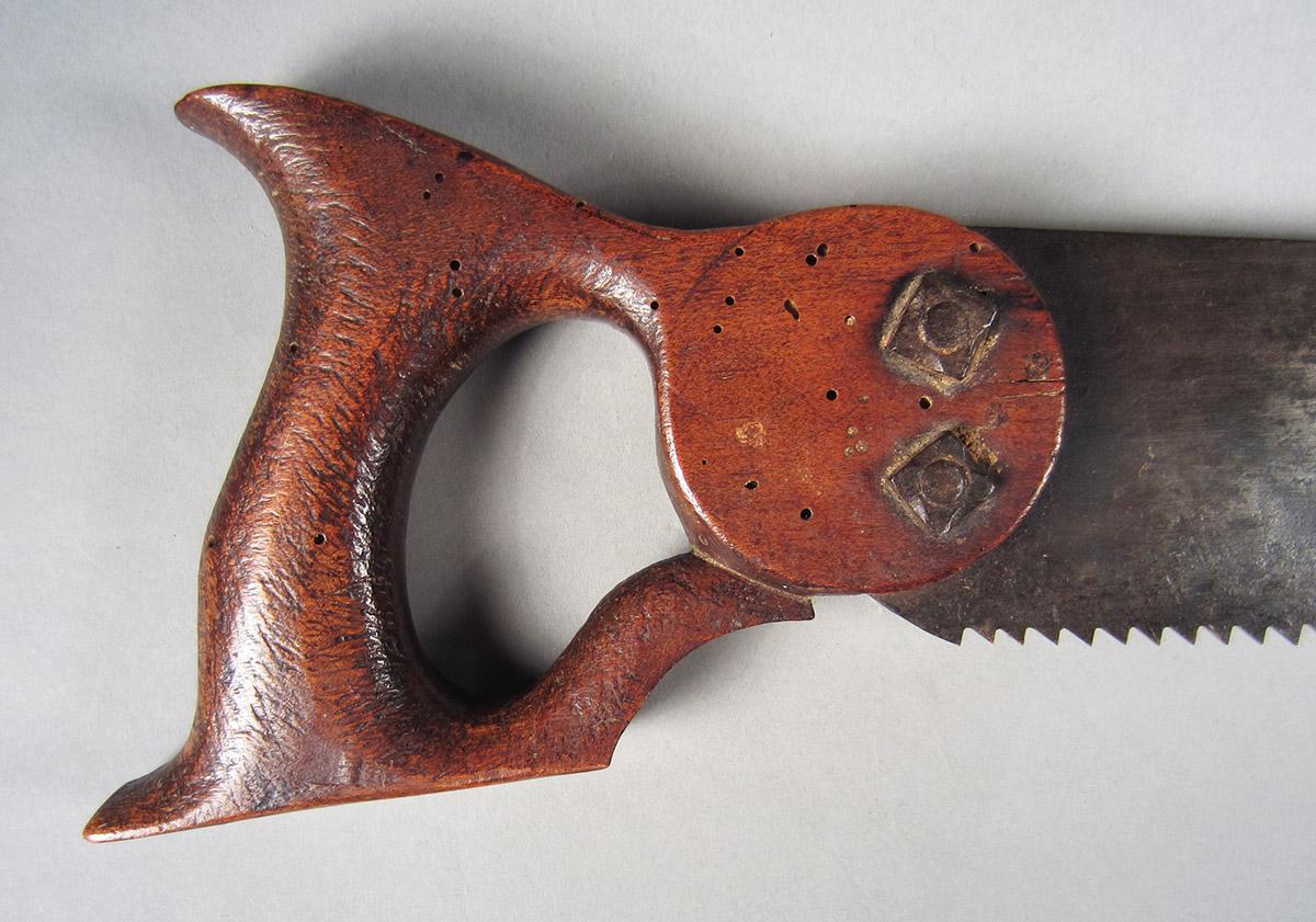 1957.0026.024 Hand saw, handle