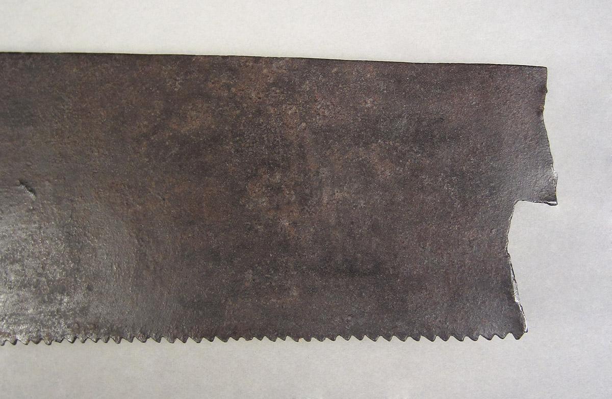 1957.0026.025, Hand saw, blade detail