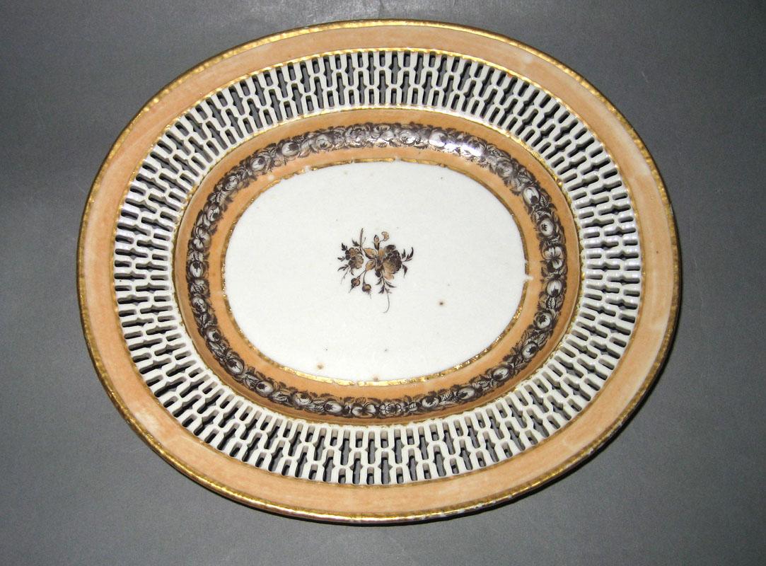 1966.0593.055 Platter