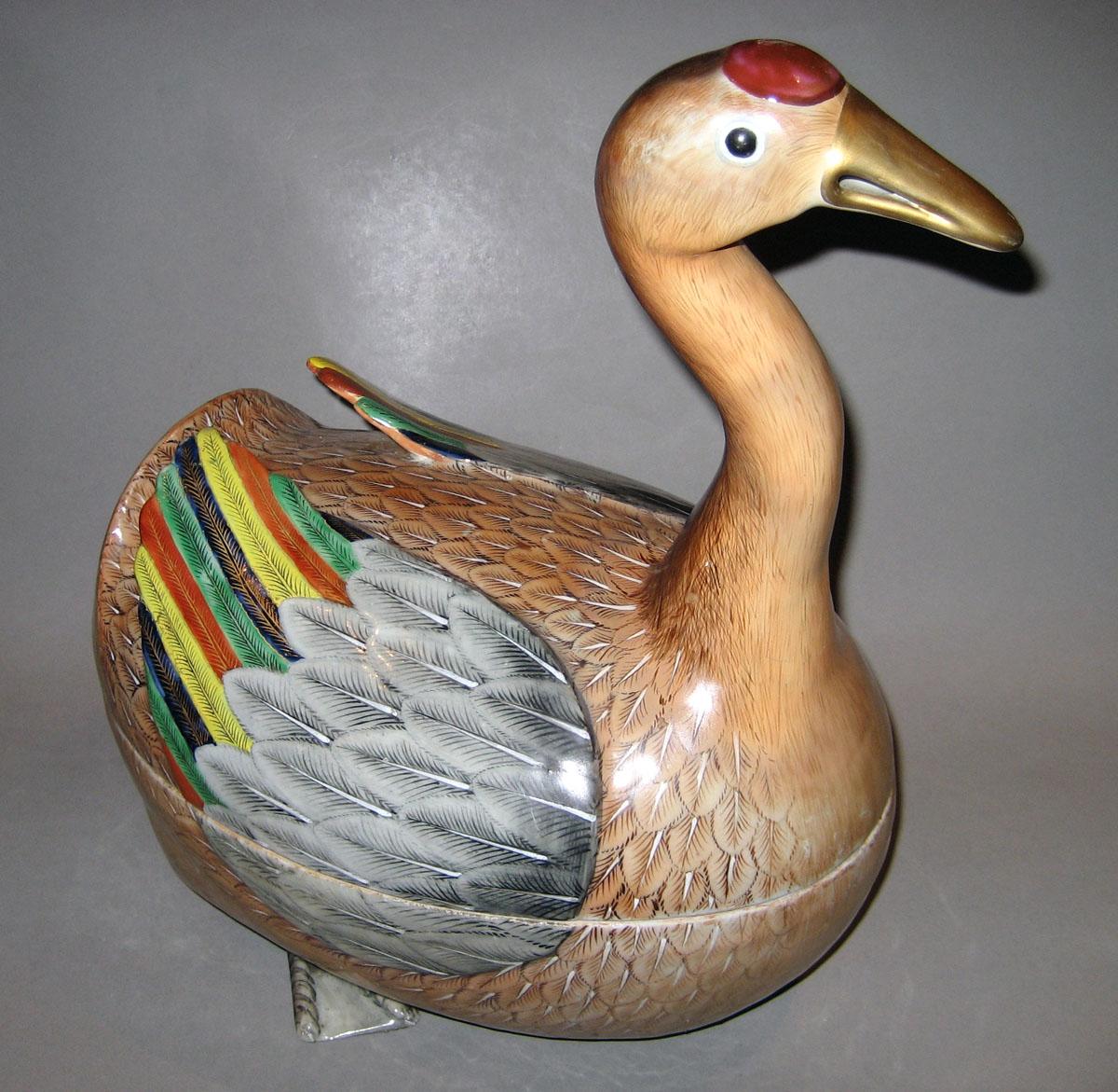 1966.0596 A, B Porcelain Tureen