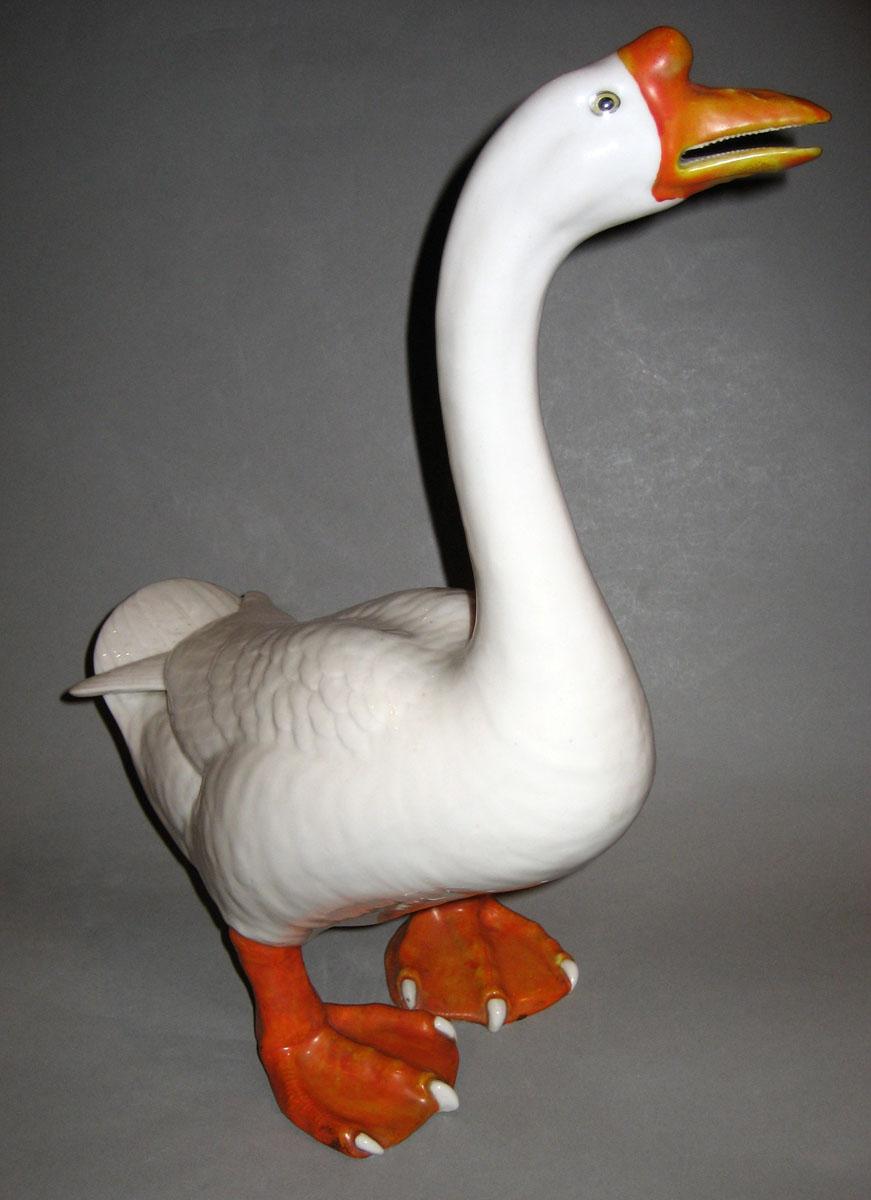 1966.0597 Porcelain Figure, Goose view 2