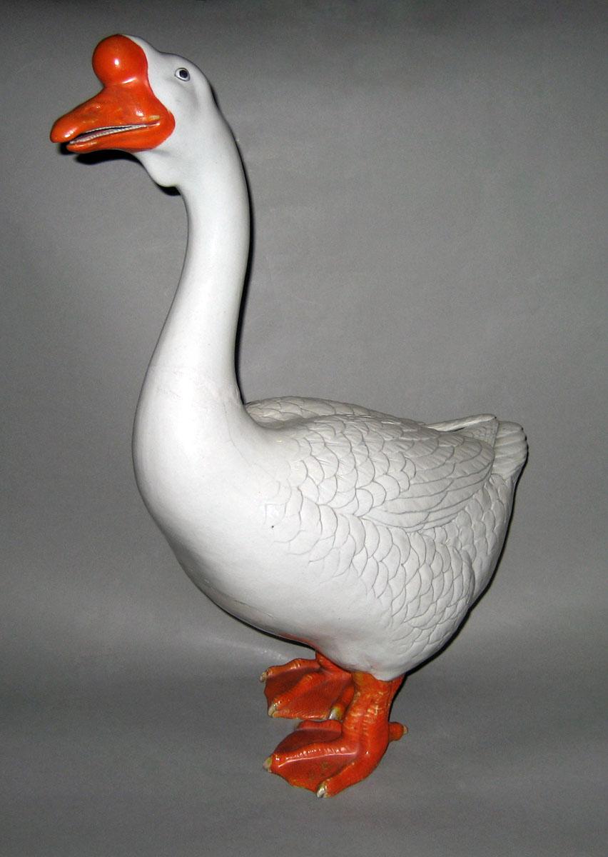 1966.0599 Goose figure