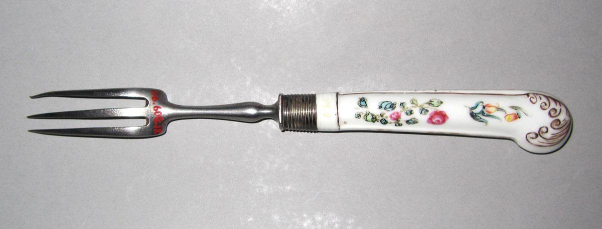 1966.0608.012 Porcelain-handled fork view 2