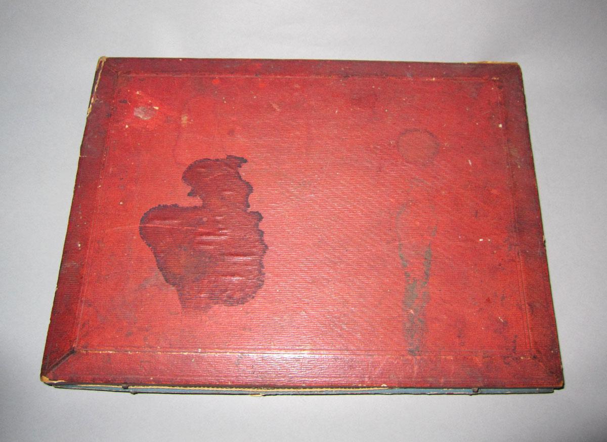 1966.0608.001-.013 Knife and fork case