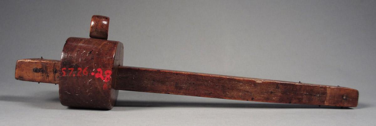 1957.0026.028 A-C Gauge, side 2