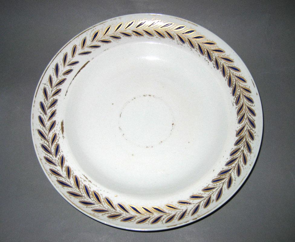 1966.0610.025 Plate or bowl