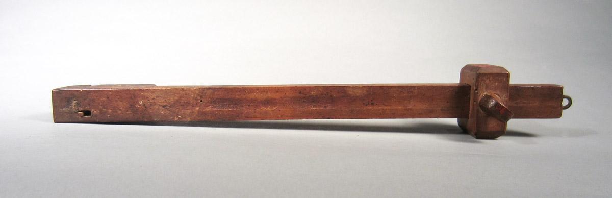 1957.0026.030 Marking gauge, View 2