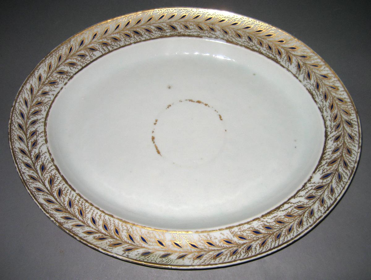1966.0610.027 Porcelain Platter