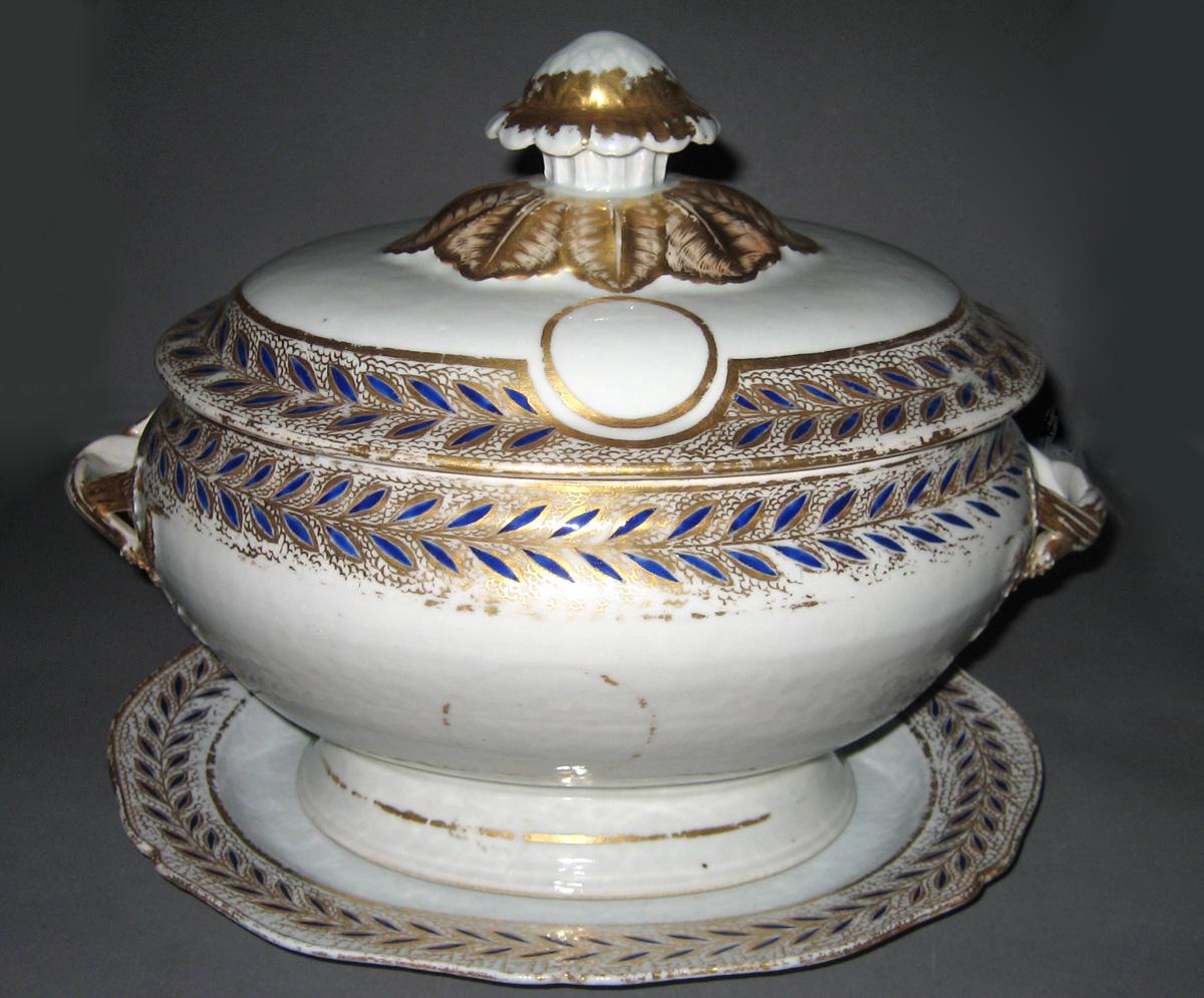 1966.0610.045 A, B and 1966.0610.049 Porcelain Tureen and Stand