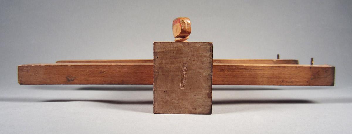 1957.0026.032 A-E Mortising gauge, side 1