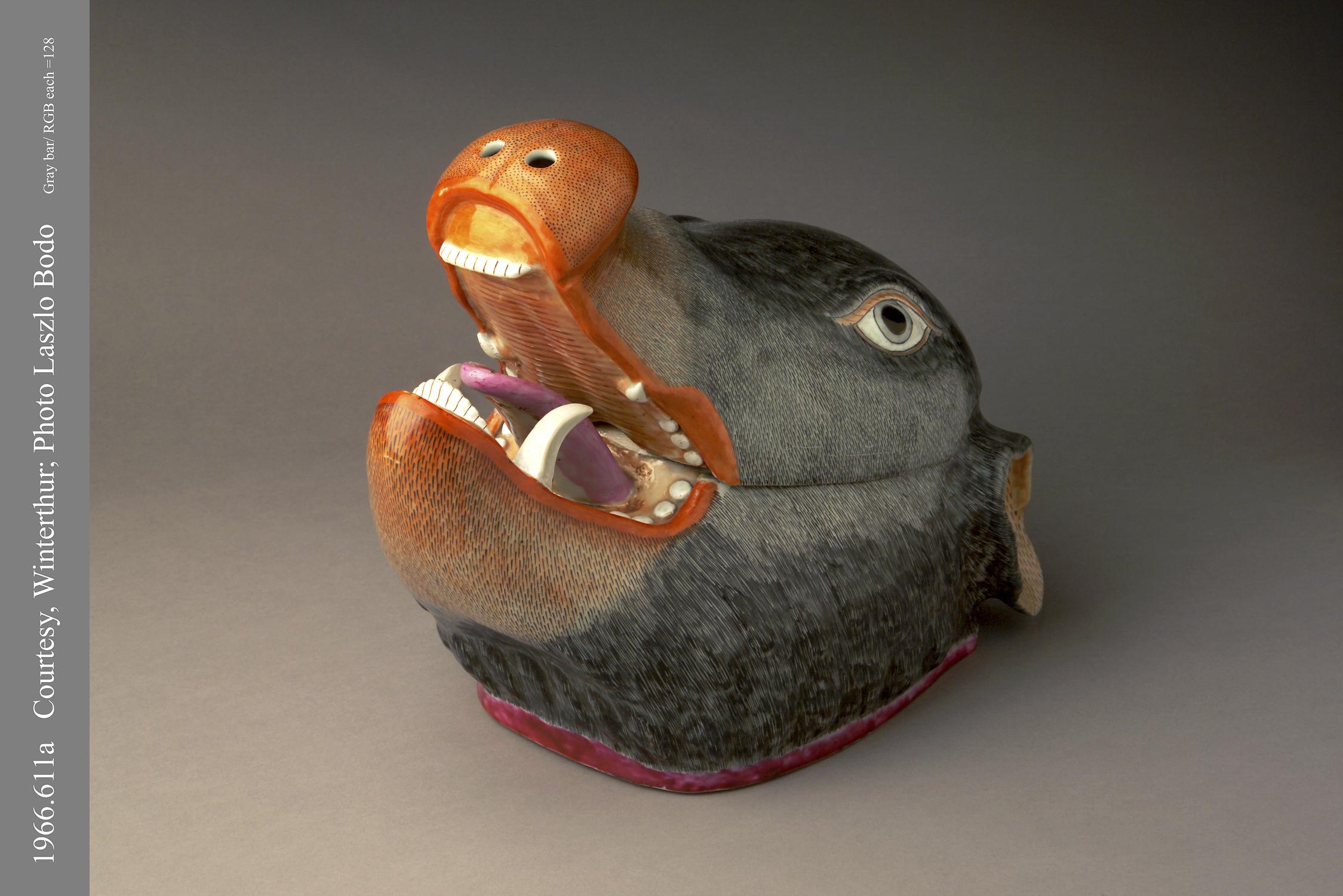 1966.0611 A, B Tureen