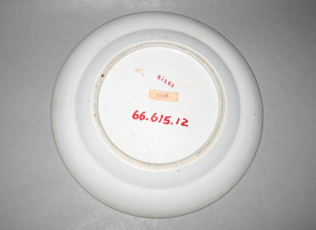 1966.0615.012 Plate underside