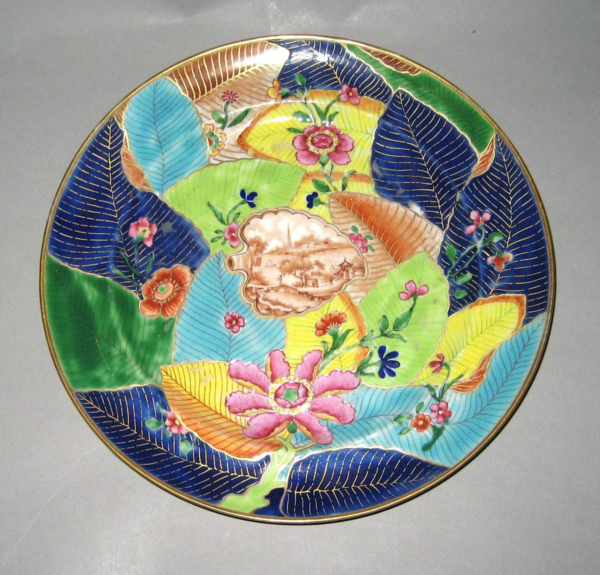 1966.0616.001 Porcelain plate