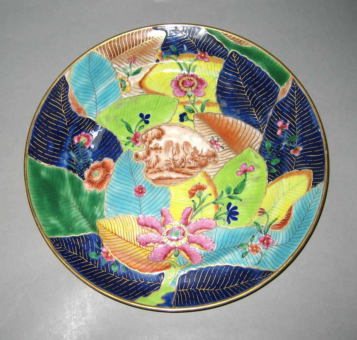 1966.0616.002 Porcelain plate