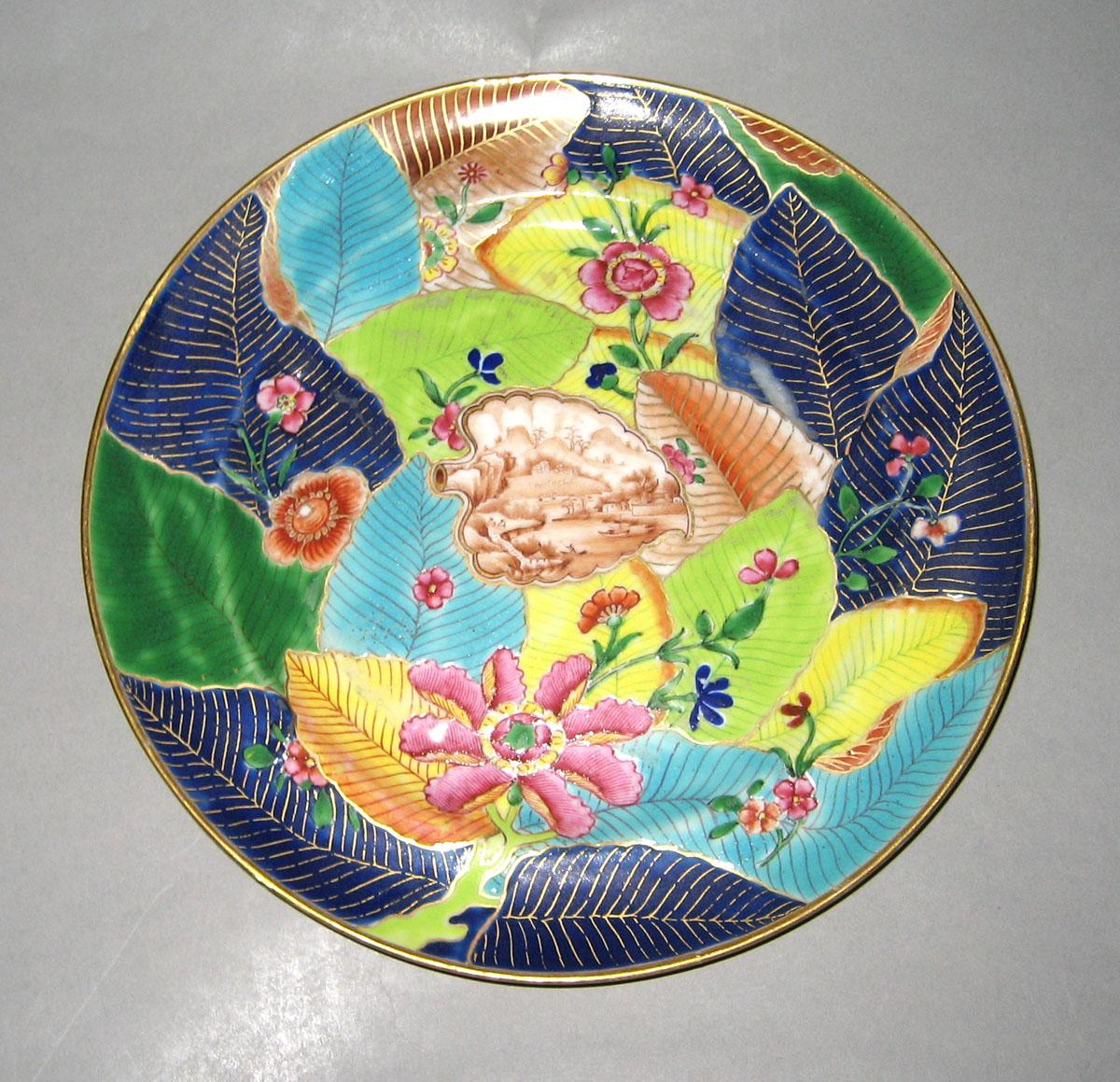 1966.0616.005 Porcelain plate