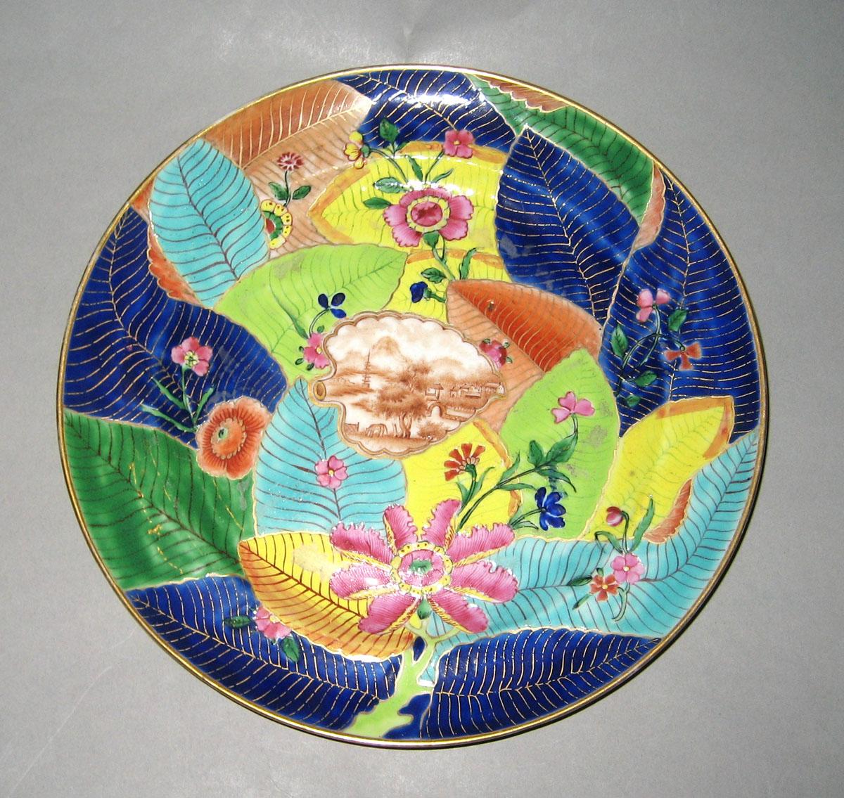 1966.0616.006 Porcelain plate